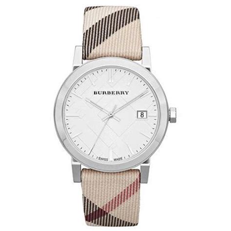 Burberry Kol Saatleri ve Ürünleri 